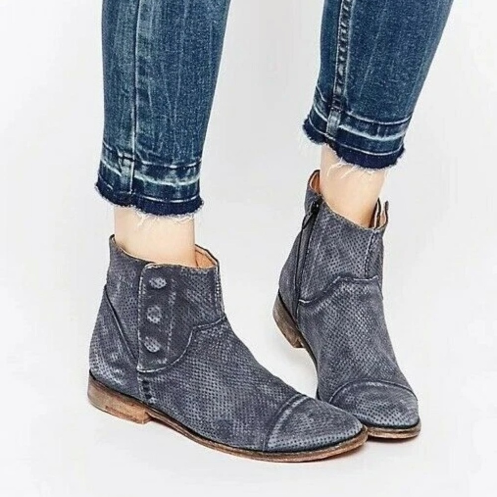 Free People Shadow Lark  Leather Washed Black Ankle Boot Bootie Size 40‎